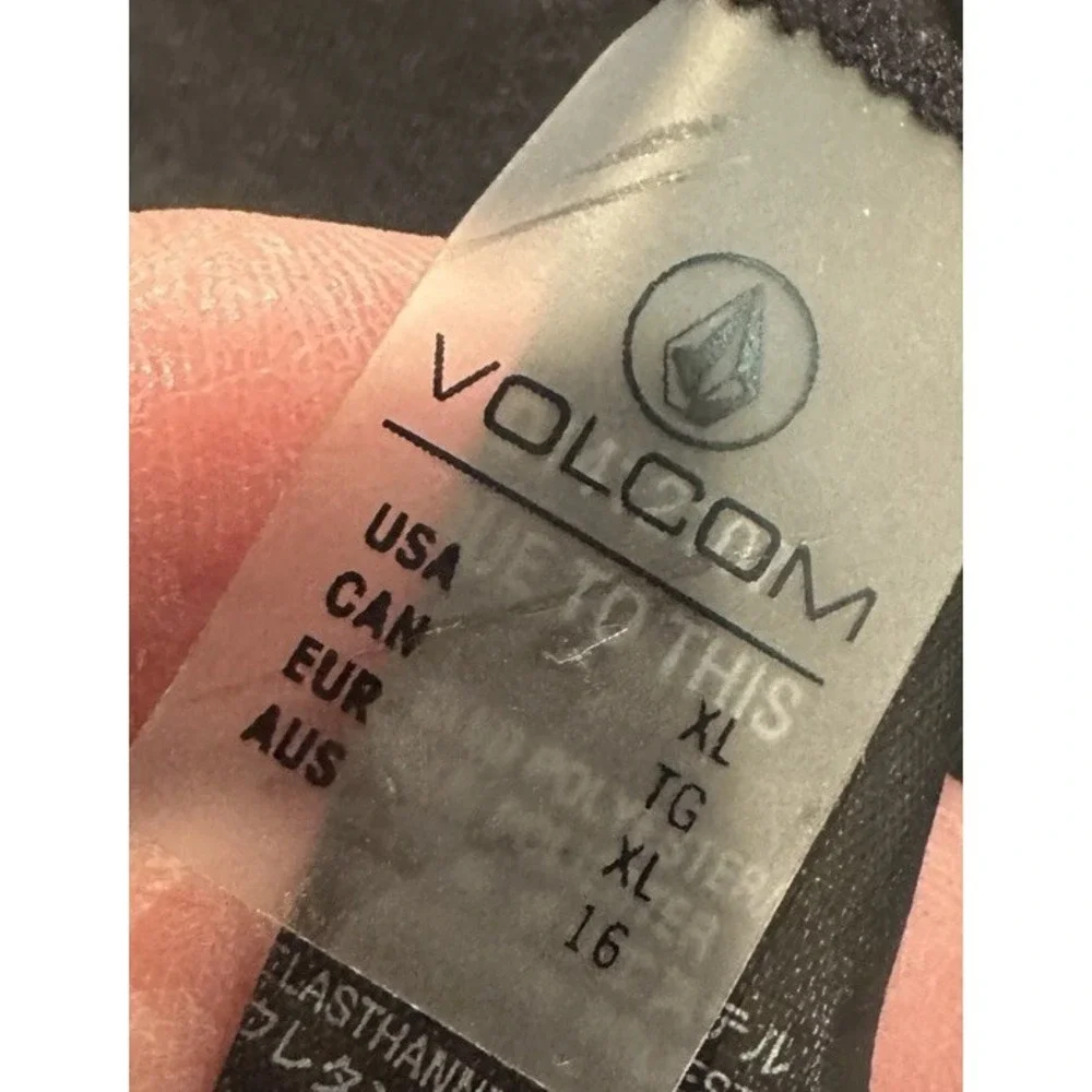 Volcom‎ Swim Bikini Top Black Padded adjustable sz XL beach vacation pool